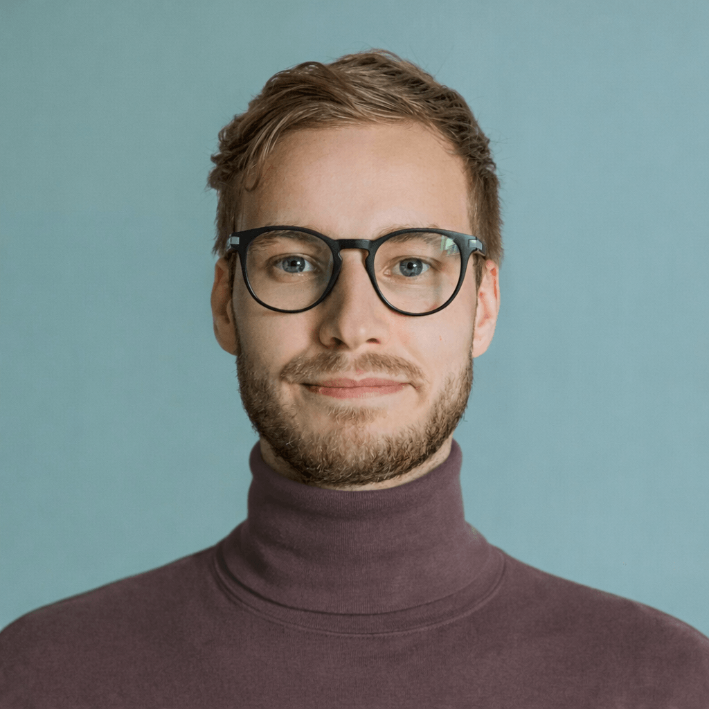 Виталий Томко